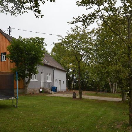 Cozy Holiday Home In Neuendorf With Garden Экстерьер фото