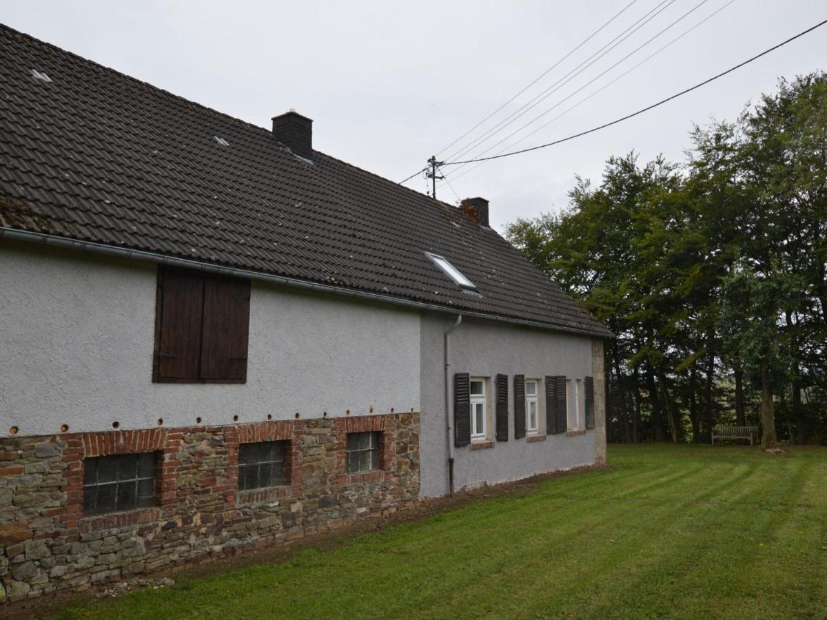 Cozy Holiday Home In Neuendorf With Garden Экстерьер фото